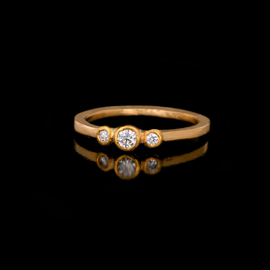 Three Round Diamond Ring